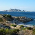 La calanque de Marseilleveyre devant l'île (...)
